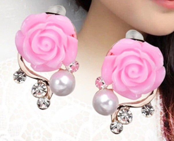 Oorbellen met rozenmotief voor dames roze