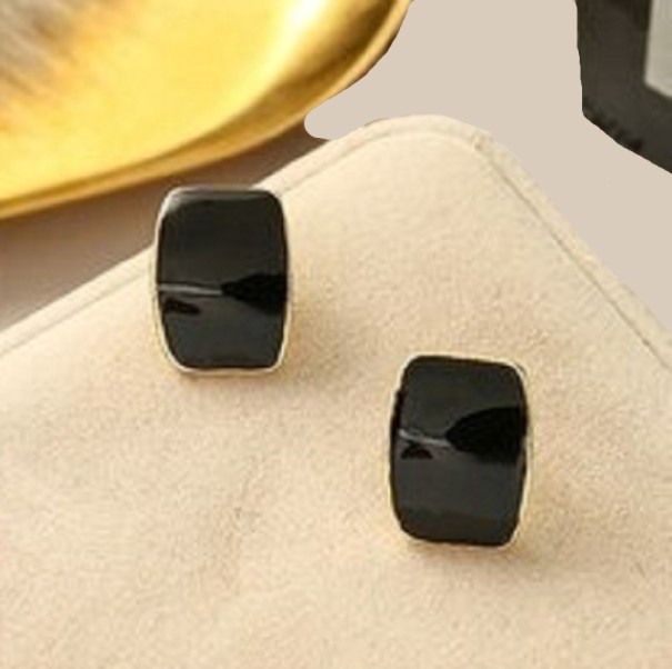 Orecchini a pendente da donna G765 nero