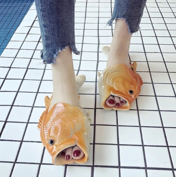 Originální pantofle ve tvaru ryby oranžová 38,5