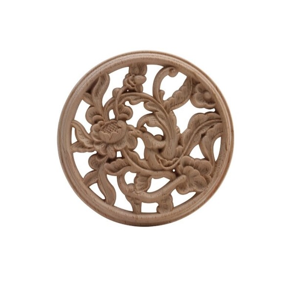 Ornement en bois sculpté 1