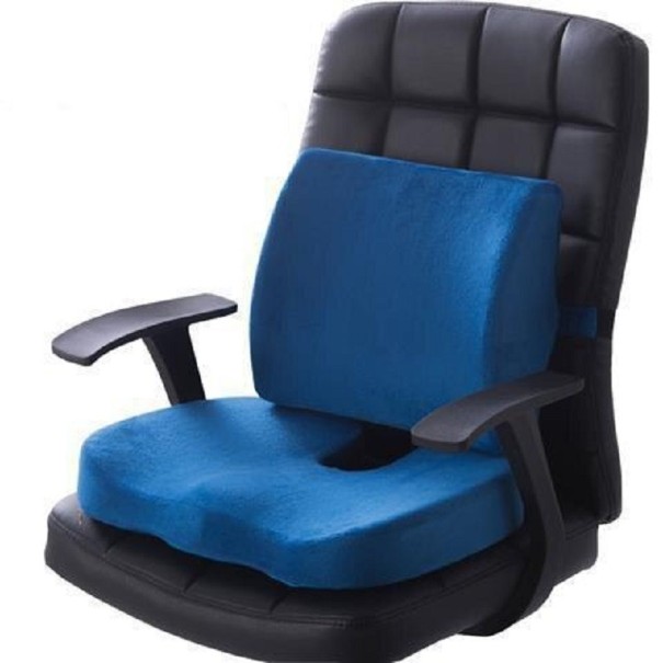 Orthopädisches Plüschkissen mit Rückenlehne P4087 blau