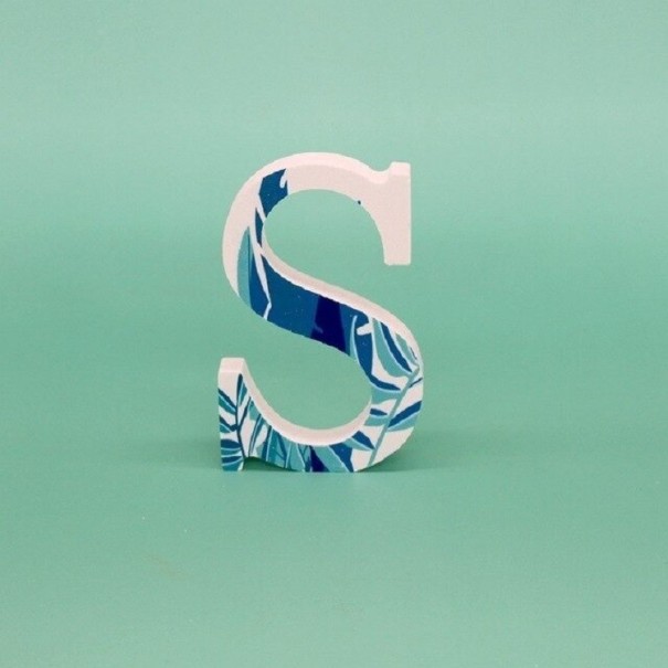 Ozdobne drewniane litery C560 S