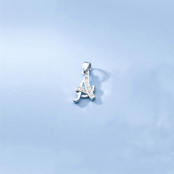 Pandantiv pentru femei cu litera alfabetului A