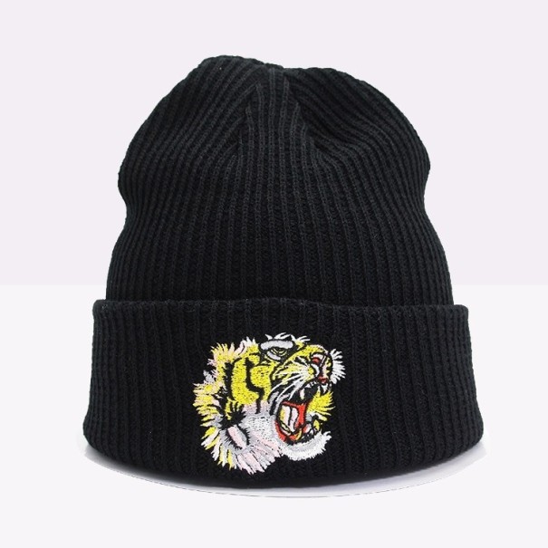 Pánska čiapka s potlačou tigra čierna