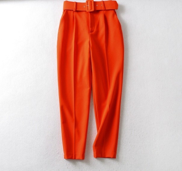 Pantalón de mujer con cinturón A232 L 6