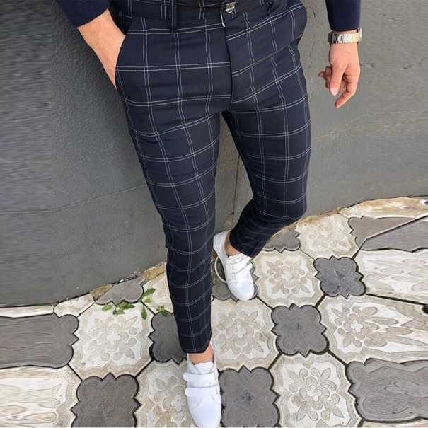 Pantaloni bărbați în carouri F1468 albastru inchis XL