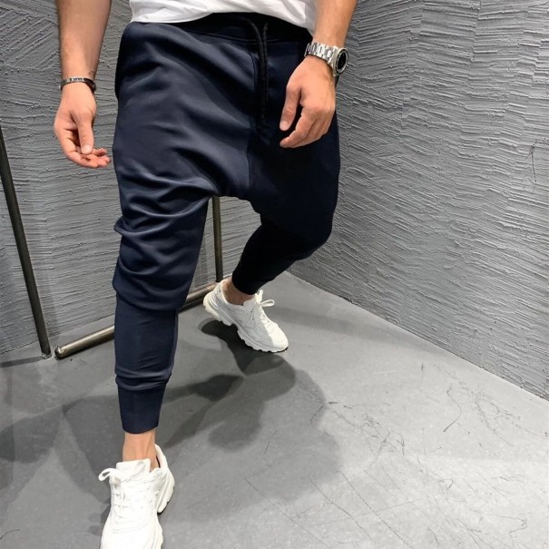 Pantaloni de bărbați F1516 albastru inchis XS