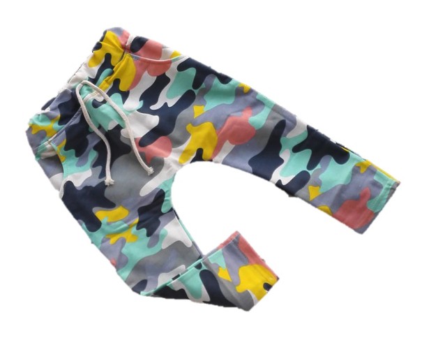 Pantaloni de trening pentru baieti model militar J906 galben 2