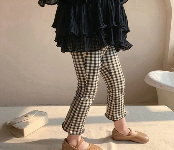 Pantaloni fete T2424 beige 18-24 luni