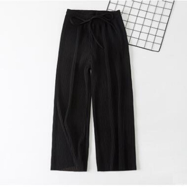 Pantaloni largi de femei D6 negru