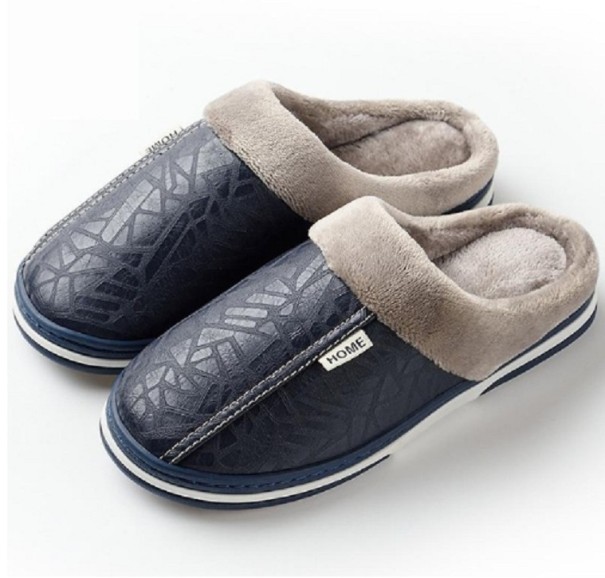 Pantoufles d'intérieur avec fourrure bleu foncé 39