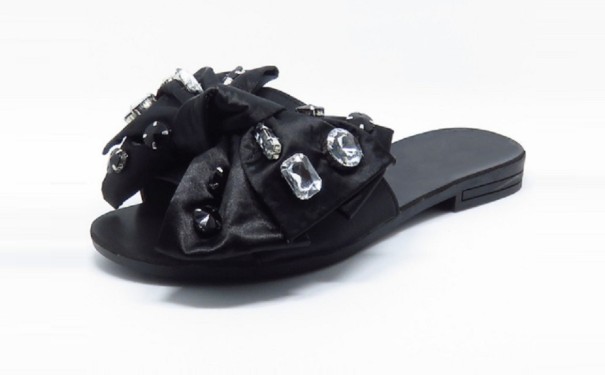 Pantoufles pour femmes avec nœud noir 39