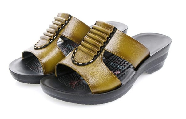 Pantufas Evie caqui 38