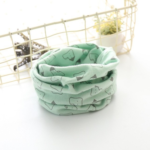 Pañuelo infantil con casas verde Pañuelo infantil con casas verde