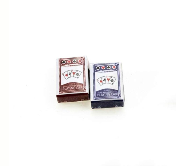 Pelikortit nukelle E414 1