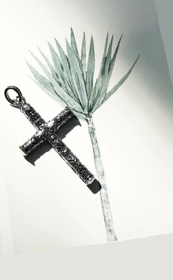 Pendentif croix D608 1