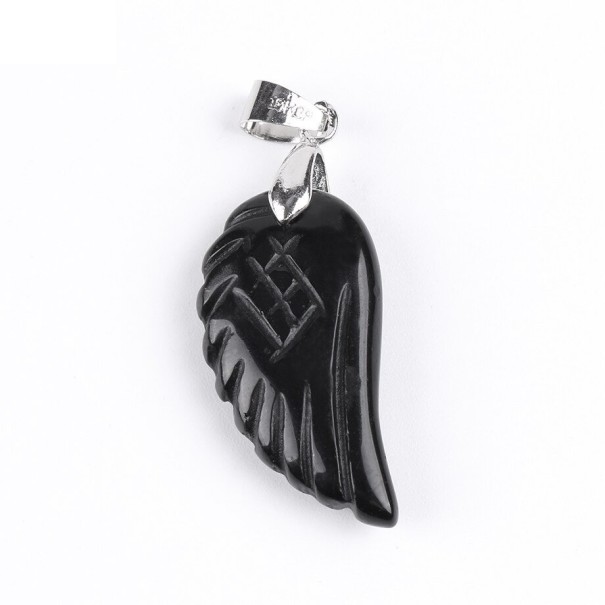 Pendentif pour femme avec aile 3