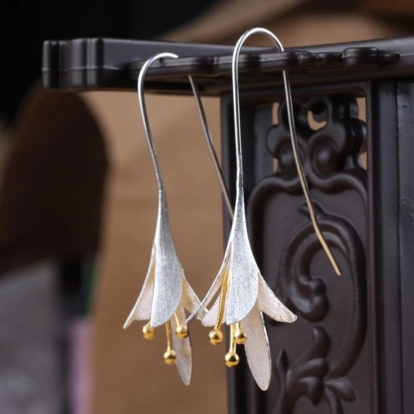 Pendientes colgantes de flores para mujer 1