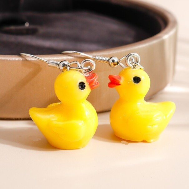 Pendientes colgantes de pato para mujer amarillo