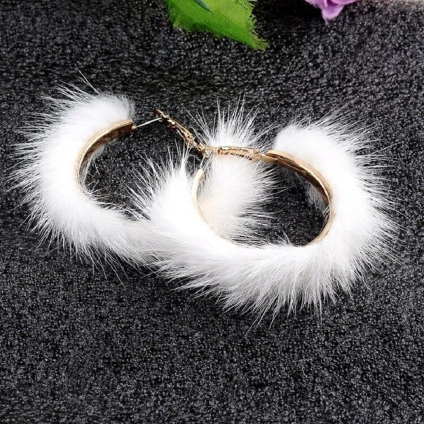 Pendientes de aro de mujer con peluche 4