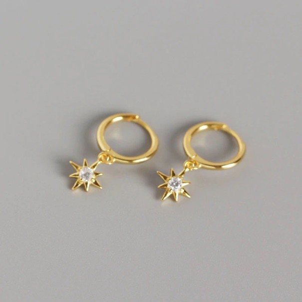 Pendientes de aro para mujer con estrella dorado