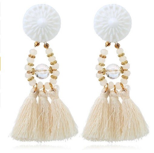 Pendientes de cuentas con flecos J3206 blanco