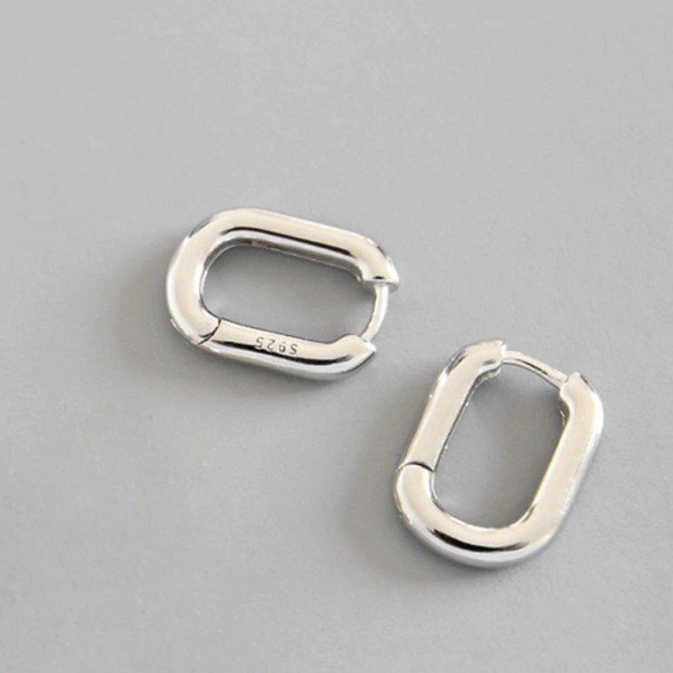 Pendientes ovalados de mujer plateado
