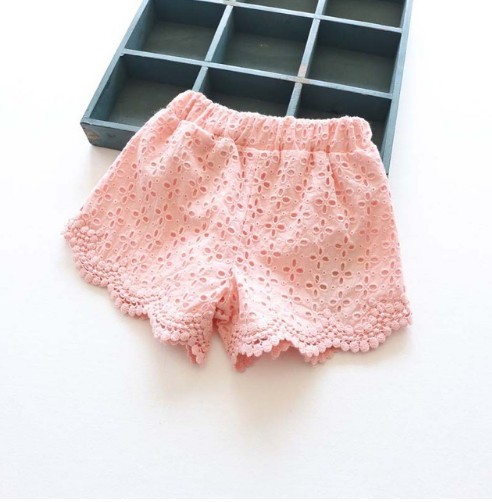 Perforerede shorts til piger rosa 6