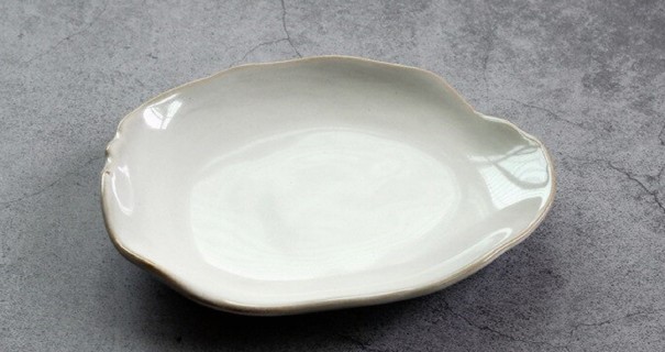 Piatto asimmetrico 2