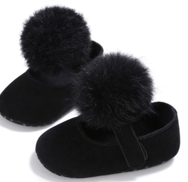 Pigetøfler med pompon sort 0-6 måneder