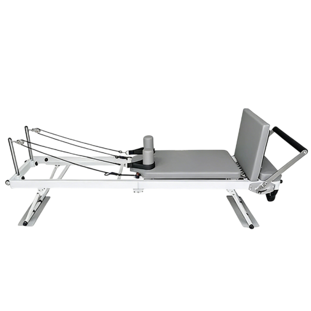 Pilates Reformer skládací cvičební stroj kovový rám polstrovaná podložka odporové popruhy na protahování a posílení celého těla doma šedá