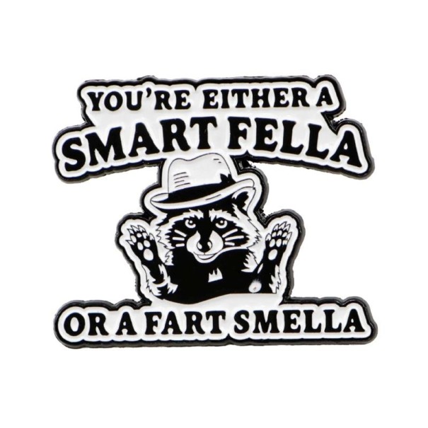 Pin smaltat mâncitor cu inscripție cca 3,5 × 2,9 cm motiv desenat alb-negru pentru rucsac, reverul îmbrăcămintei, accesoriu 1