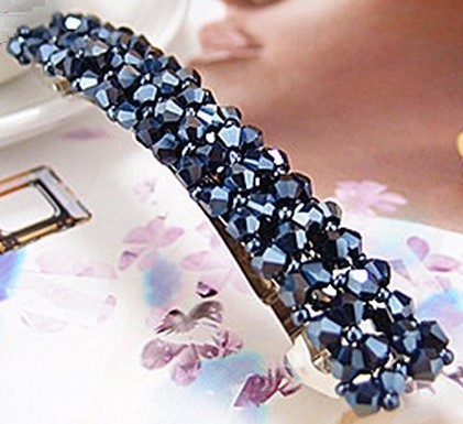 Pinza para el pelo decorada con pedrería J3072 5