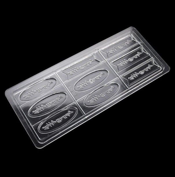 Plastchokladform 13