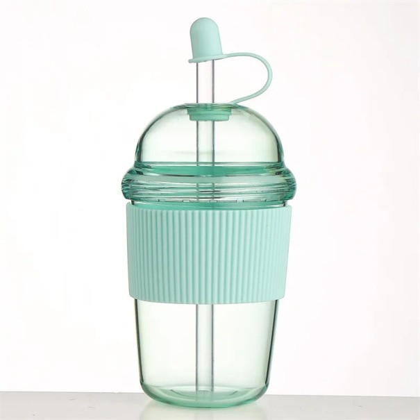Plastmugg för drycker med sugrör och spillskydd 430 ml Plastflaska för dryck med silikonring lämplig för varma drycker blå