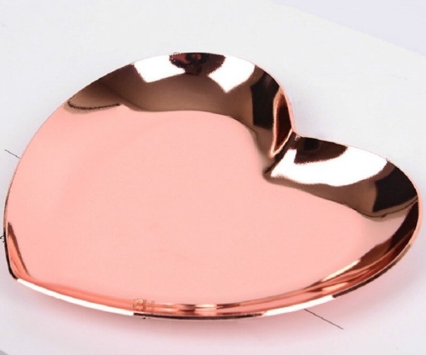 Plato de joyería en forma de corazón rosa