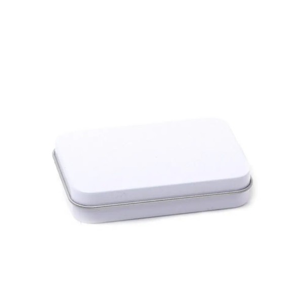 Plechová darčeková krabička 8,7 × 6 × 1,7 cm kovová dóza s viečkom farebná obdĺžniková krabička na drobnosti čaj kávu balenie biela
