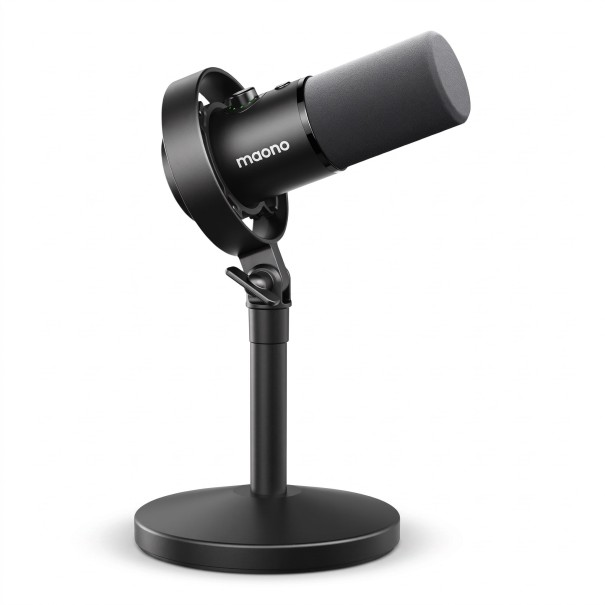 Podcast Dynamic Microphone USB and XLR 192 kHz 24 bit with Desktop Stand and Noise Reduction Black for Content Creation and Home Studio 1