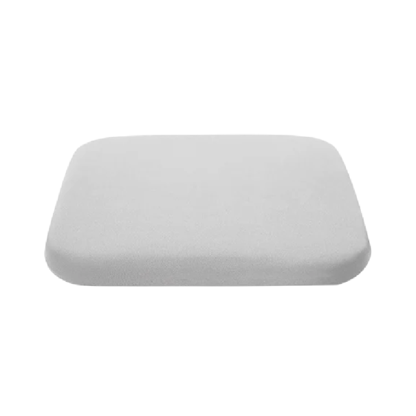 Podsedák z paměťové pěny 40x40x4 cm s polyesterovým povlakem Pohodlný polštář na židli i do auta Ergonomická opora zad a sedací komfort světle šedá