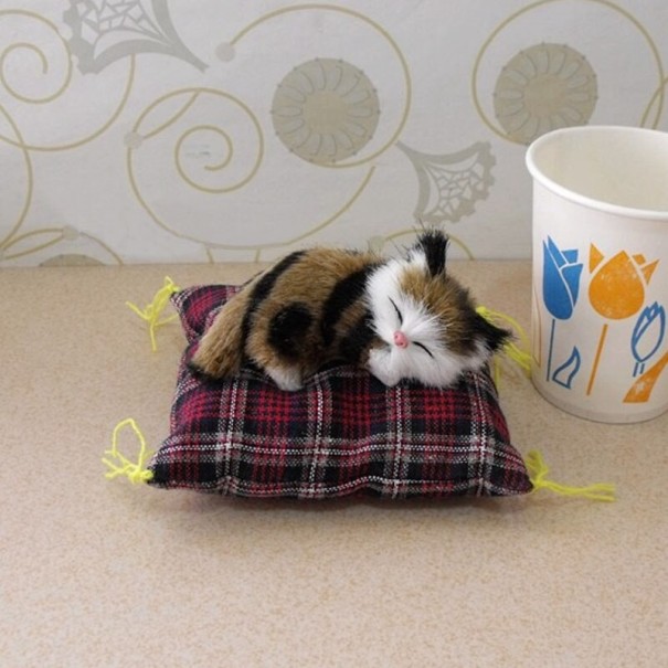 Poduszka dekoracyjna z kotem brązowy