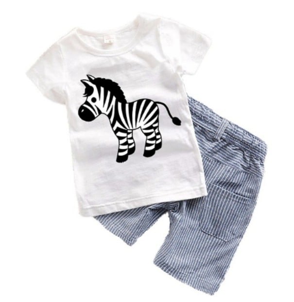 Poikien setti - T-paita, jossa on zebra ja shortsit 2