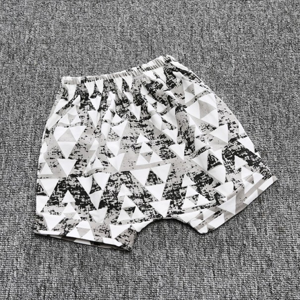 Pojkshorts med ett intressant mönster - Svart och vitt