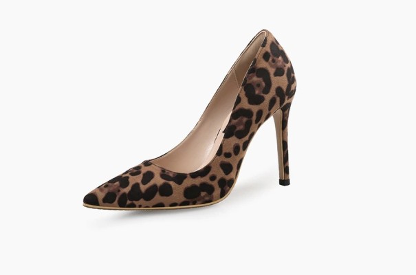 Pompele din piele intoarsa de dama cu model leopard 34 Dimensiunea tocului 6 cm