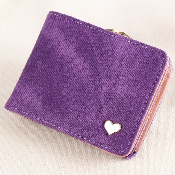 Portafoglio piccolo da donna con cuoricino e chiusura a cornice metallica Superficie variegata Pelle sintetica e poliestere 11,5 x 9,5 x viola