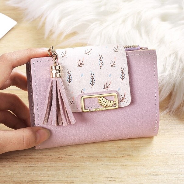 Portafoglio piccolo da donna con nappina e patta con stampa di rametti Cornice dorata con ornamento a forma di foglia PU pelle viola chiaro