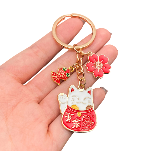 Porte-cheie 3 x 9 cm Pisica norocoasă cu floare și pește Talisman metalic Maneki Neko Decorațiune pentru geantă Rucsac Cadou 1