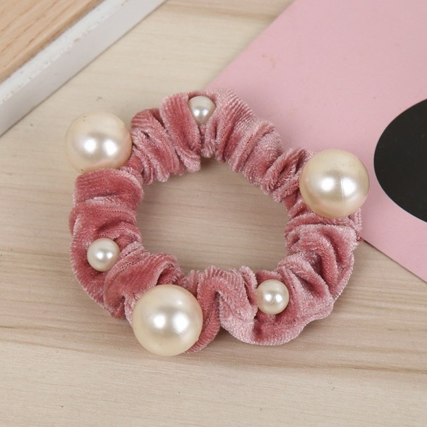 Porteur de cheveux en peluche avec perles rose