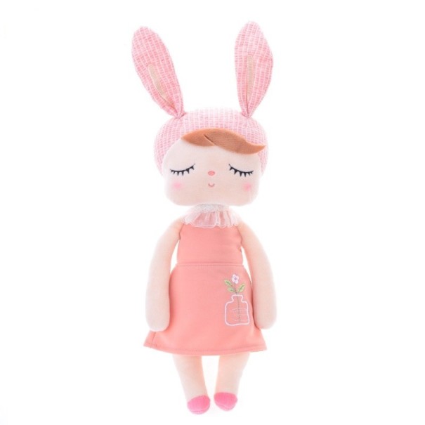 Poupée en peluche endormie 14