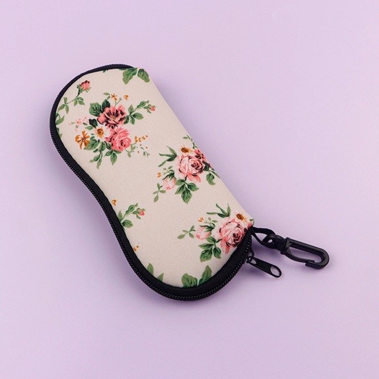 Pouzdro na brýle 17,9 x 8,5 cm s květinovým motivem Růže a listy Elegantní ochrana brýlí Zip Karabina na zavěšení 1