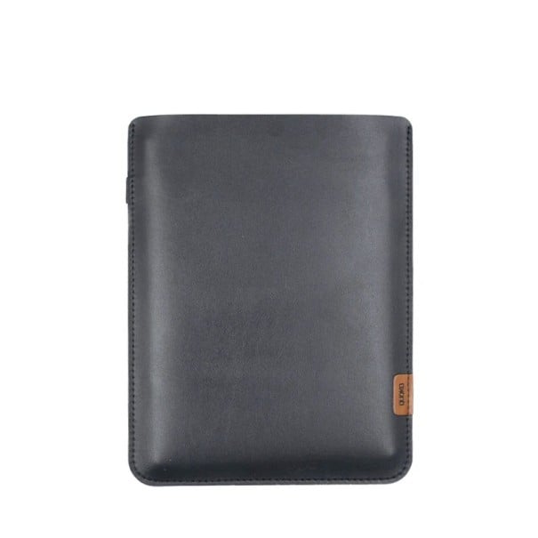 Pouzdro na tablet ultratenké matné 23,5 x 28,5 cm umělá kůže boční slot na pero zasouvací obal do batohu i tašky na cesty i do školy černá